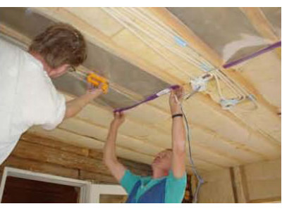 Монтаж пленочного инфракрасного потолочного обогрева