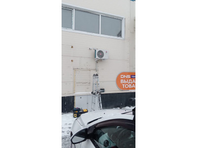 Установка кондиционера Royal Clima в офисе г.Кемерово Тухачевского 45: Создание комфортных условий для работы