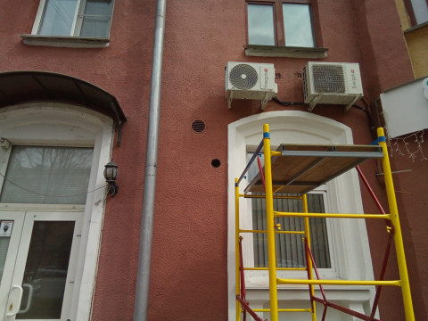 Кондиционера Energolux в центр подологии и эстетики.