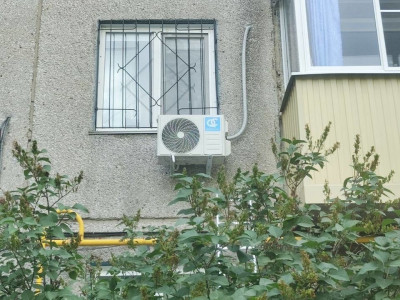 Монтаж кондиционера Quattroclima Bergamo для Валентины Александровны в Барнауле: Надежность, Уют и Комфорт