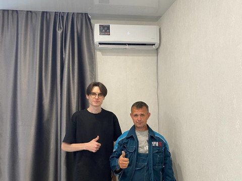 Установка сплит-системы FUNAI RAC-SN25HP.D06/S SENSEI для студента Виктора в Новосибирске — качественный монтаж от компании "Буран"