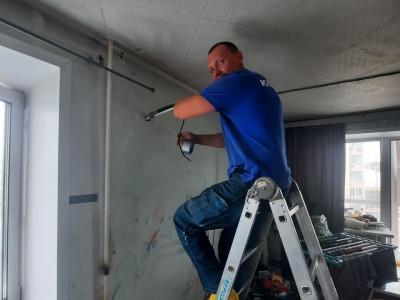 Монтаж кондиционеров Hisense и Kentatsu для квартиры в Новосибирске: идеальный климат от команды профессионалов