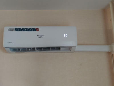 Сервисная бригада компании "Буран Климат" в Томске: Исправление ошибок кустарных монтажей