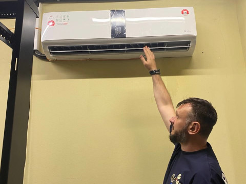 Охлаждение серверного помещения с помощью сплит-систем GRANDE: идеальное решение для вашего бизнеса