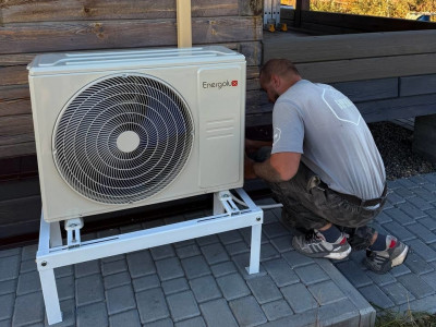 Пригород Барнаула, село Бобровка, ул. Лесная — установка сплит-системы Energolux Lugano SAS018DL2-AI/SAU18DL2-AI для круглогодичного комфорта